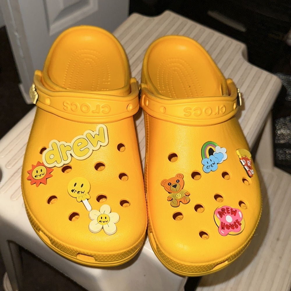 Justin Bieber crocs